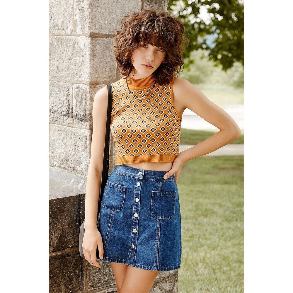 Urban Outfitters BDG Blue Denim Button-front Retro 70s A-line Mini Skirt M